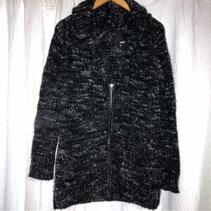 Aritzia Wilfred Free Wool Blend
Zip Up Sweater